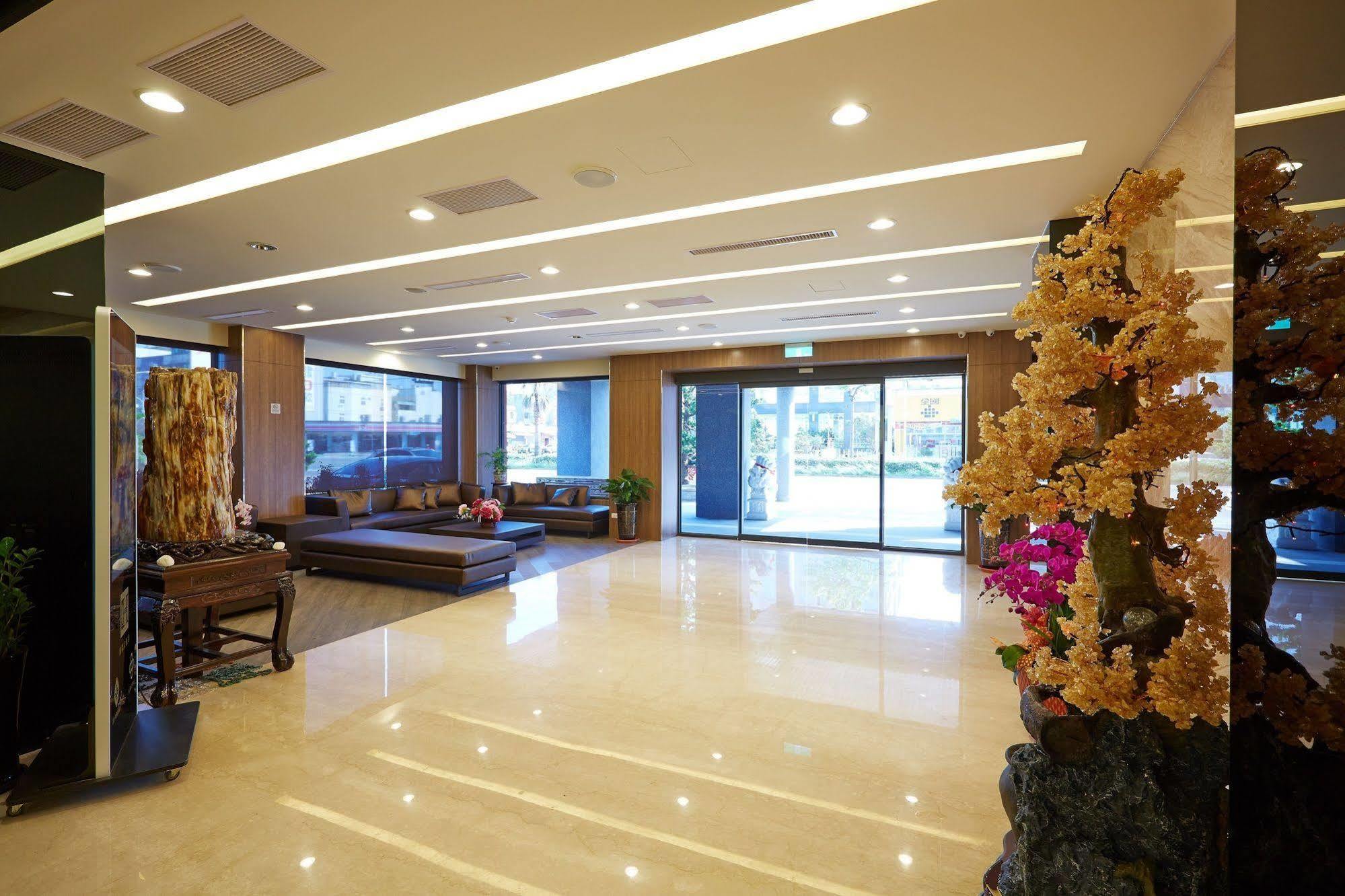 Hunt Champion Hotel ไถจง ภายนอก รูปภาพ